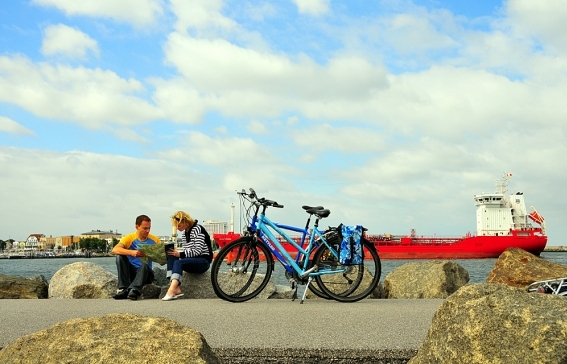 Am Ostseeradweg Am Ostseeradweg entlang